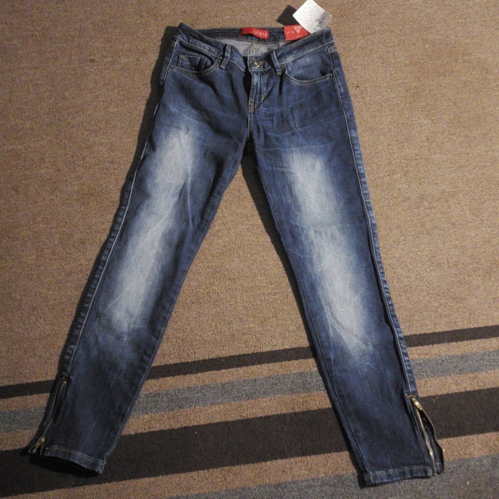 Jean's